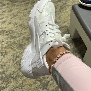 Meet your Posher, Tierra